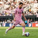কে সেরা মেসি নাকি রোনালদো? 6 Lionel Messi